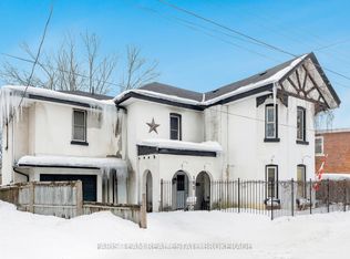 195 Nottawasaga St, Orillia, ON L3V3K2