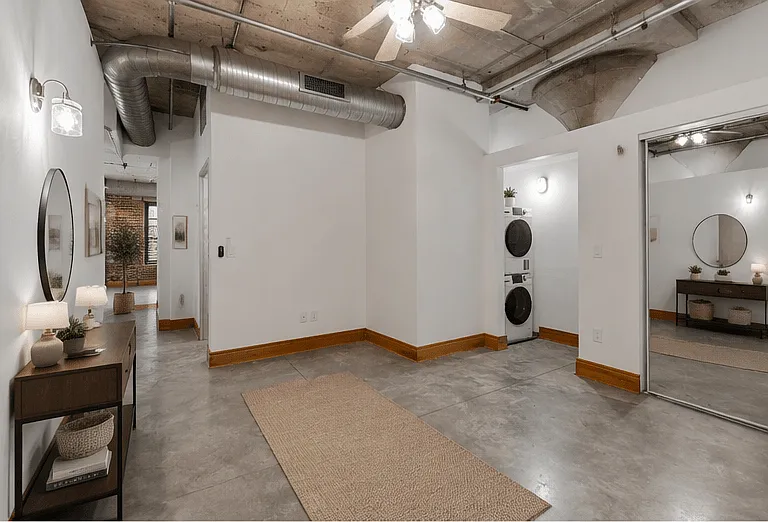 GW Lofts — Photo 12