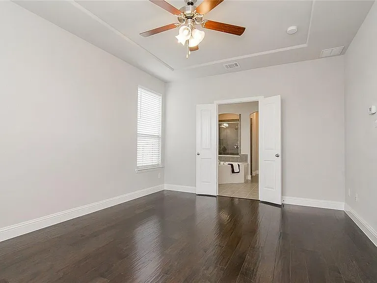 2309 Truro Dr — Photo 13
