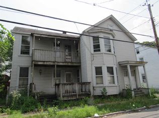 30 118th St, Troy, NY 12182