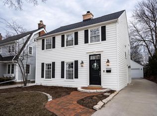 5948 N Kent Ave, Whitefish Bay, WI 53217