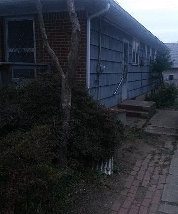 2nd image of 138 Westbury Ave