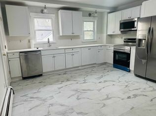 112 Pleasant St #3, Fitchburg, MA 01420