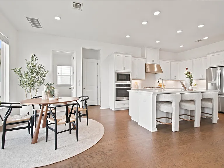 1108 Trevi Fontana Dr — Photo 14