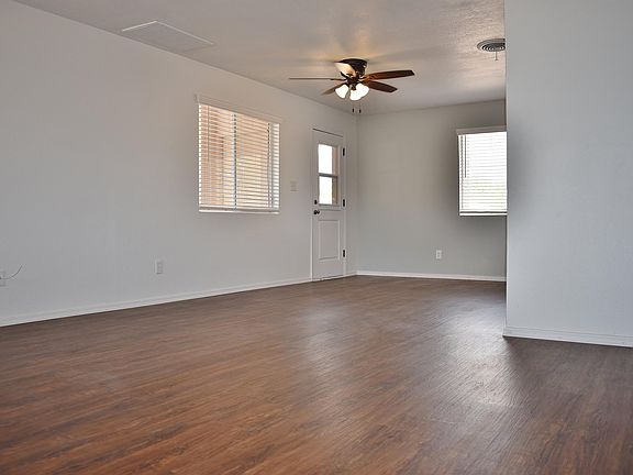 3rd image of 1380 W Lily Pl