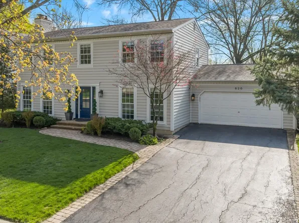 826 S Charles Ave, Naperville, IL 60540