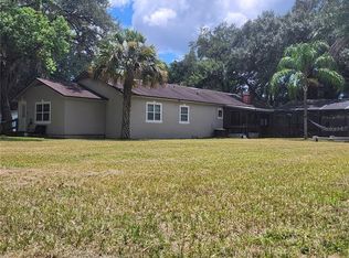5051 6th St, Zephyrhills, FL 33542