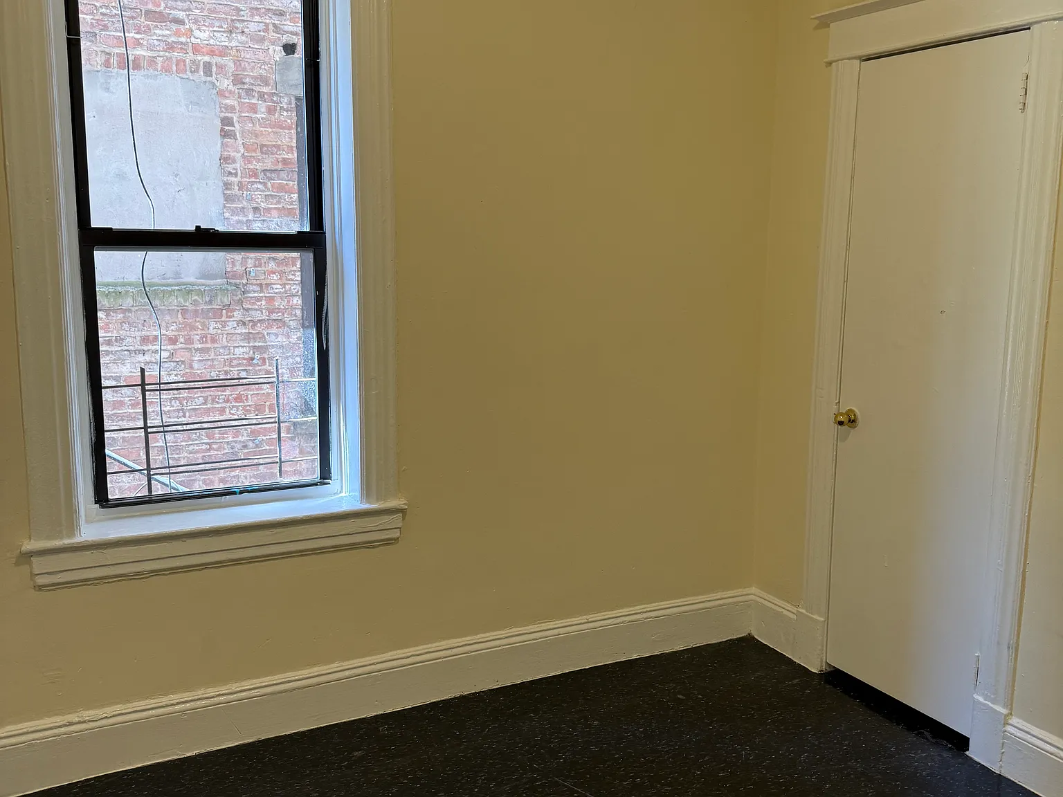 4 bed, 1200 sqft, $3,000 — Photo 3