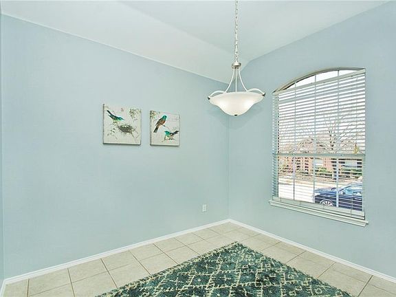 4th image of 1511 Heather Brook Dr