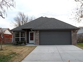 1st image of 516 N Bath Ave