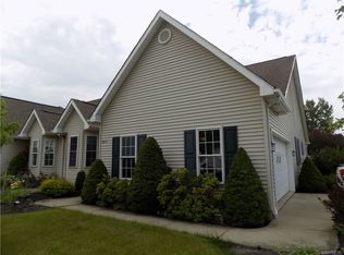 4814 Mosey Ln, Buffalo, NY 14219