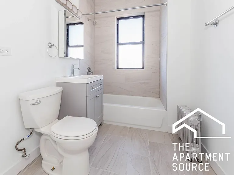 3912 N Keeler Ave #3 — Photo 6