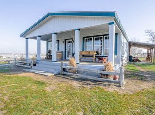 1440 E Newport Ave, Hermiston, OR 97838