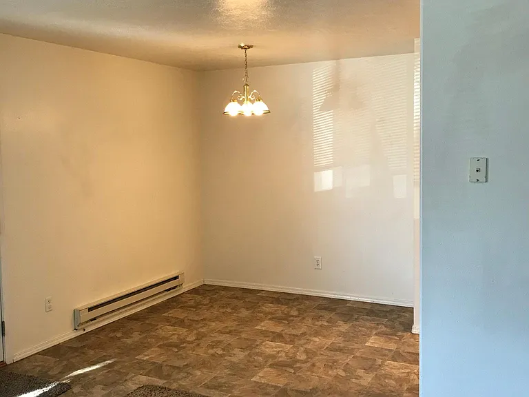 2140 Elizabeth Blvd #18C — Photo 2
