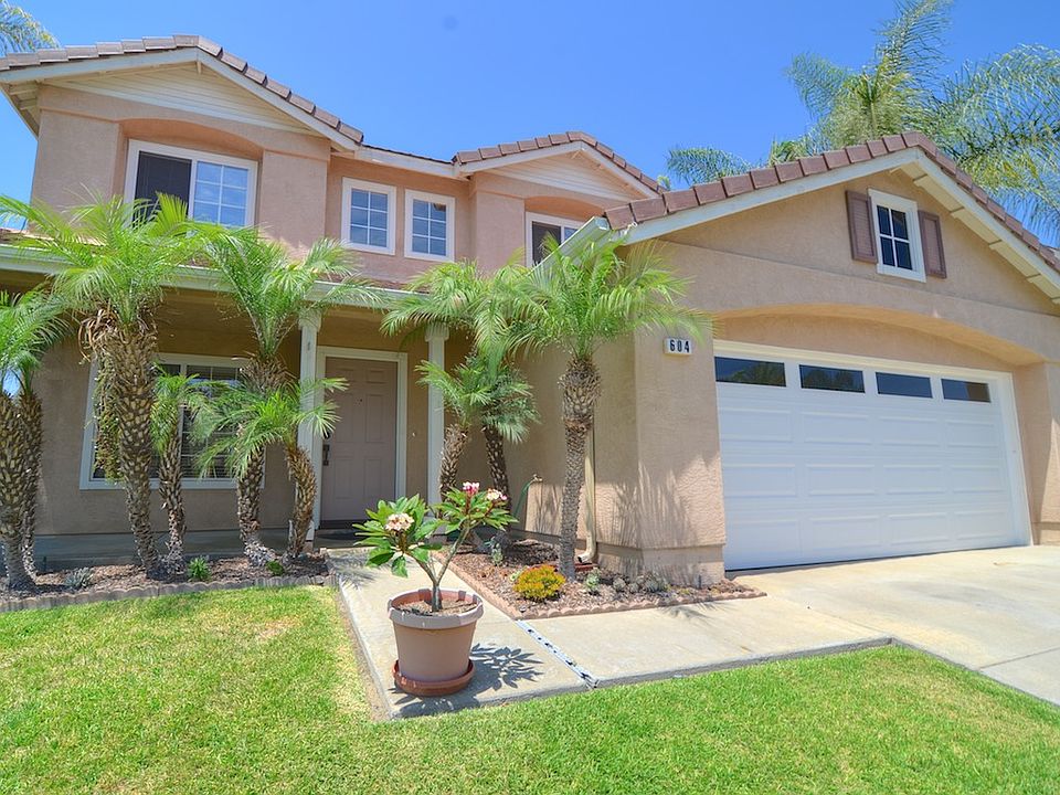 1st image of 604 Hillhaven Dr