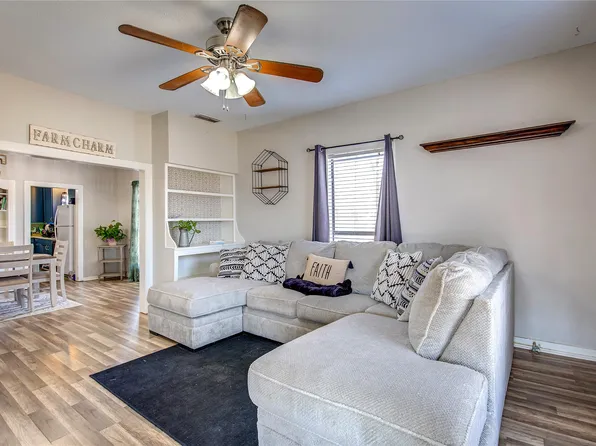 50 County Road 3557, Sulphur Bluff, TX 75481