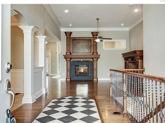 5th image of 4244 NE Tremont Ct