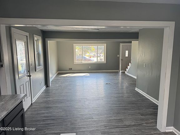 3rd image of 9600 Britannia Ct