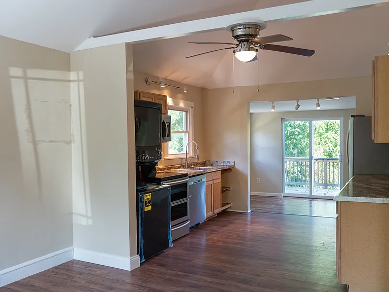244 Shiloh Ave — Photo 7