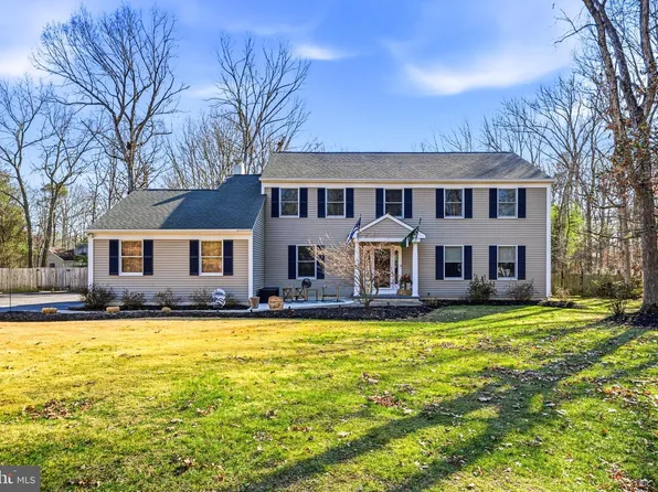 5 Liberty Cir, Shamong, NJ 08088