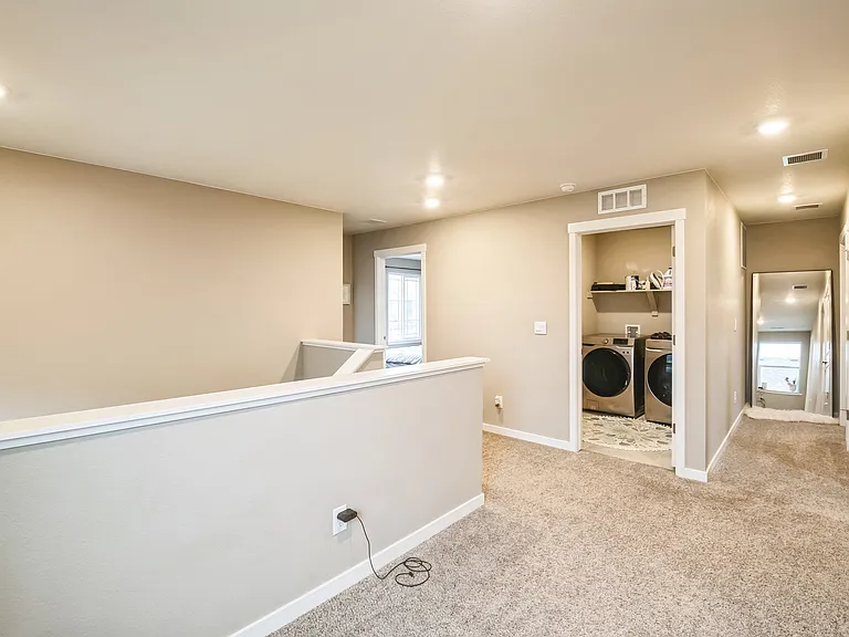 833 Vixen Dr — Photo 26