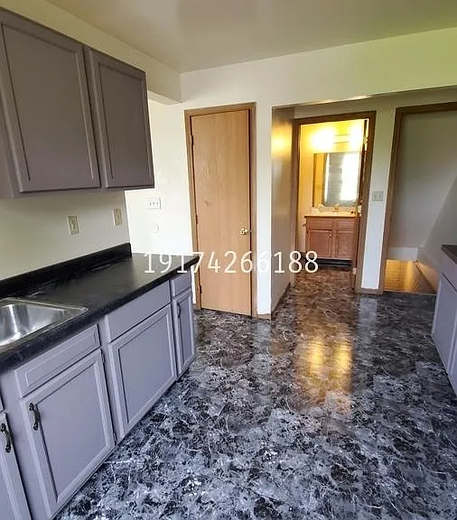 3035 N Ontario St — Photo 11