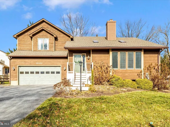 10304 Horn Ct, New Market, MD 21774