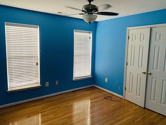 3rd image of 21528 Sheffield Ct