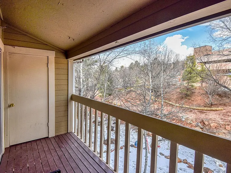 1000 N Beaver St #107 — Photo 7