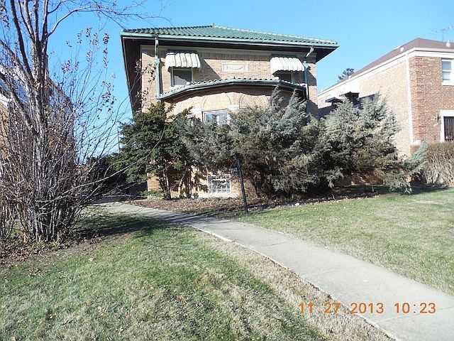 1st image of 1848 N Sayre Ave