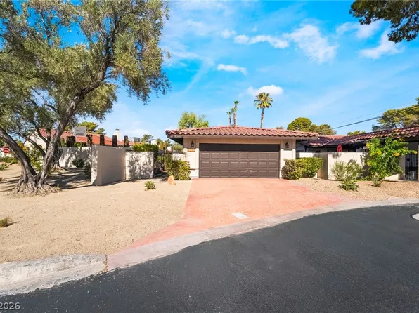 4211 Flamingo Crest Dr, Las Vegas, NV 89121