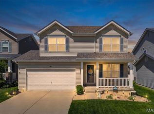 205 Pecan Bluffs Dr, Wentzville, MO 63385