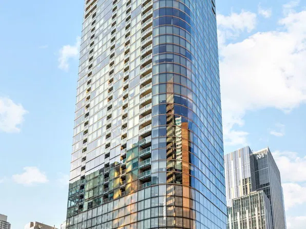 600 N Fairbanks Ct Unit 1811, Chicago, IL 60611