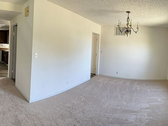 2nd image of 3672 Skyline Dr