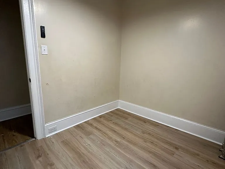 1306 West Hunting Park Avenue — Photo 18