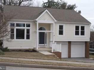 103 Starhill Ln, Catonsville, MD 21228