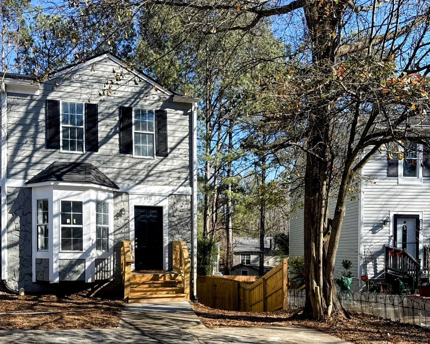 2 bed, 2.5 bath, 1162 sqft, $1,725 — Photo 1