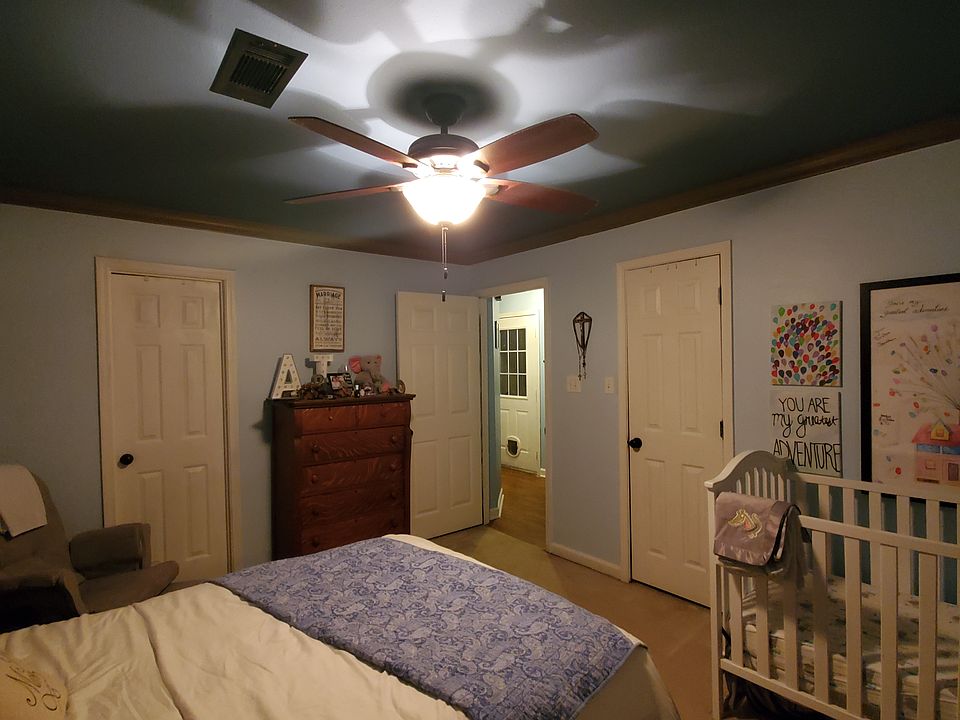 1st image of 43 Donna Dr
