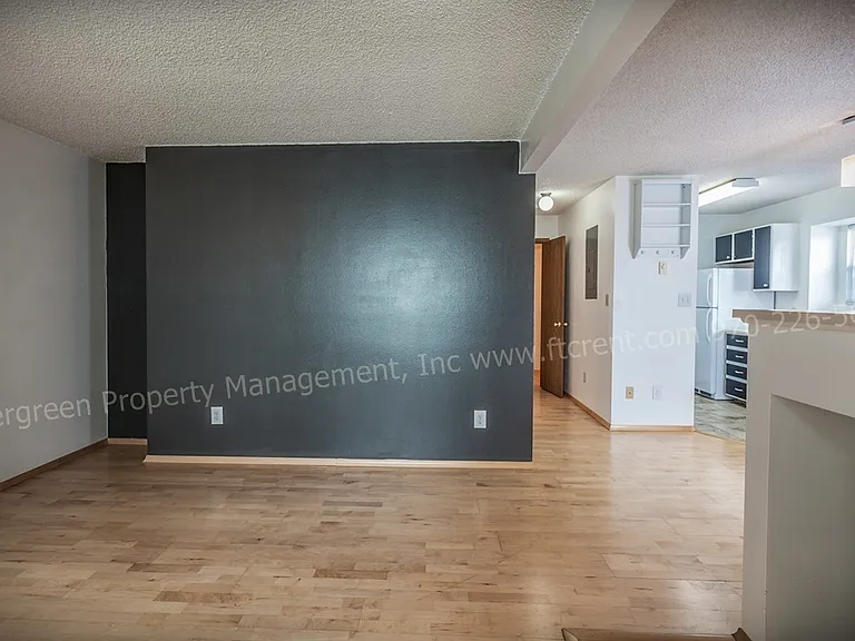 1301 University Ave #C301 — Photo 13