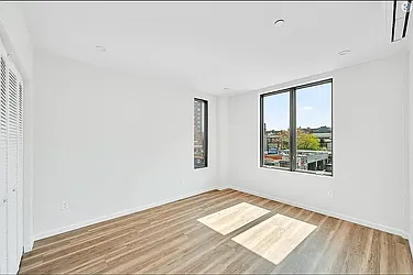 30-88 21st Street, #4A