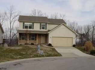 27 Southard Ln, Dayton, OH 45449