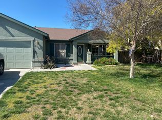 1258 Holt Ave, Hanford, CA 93230