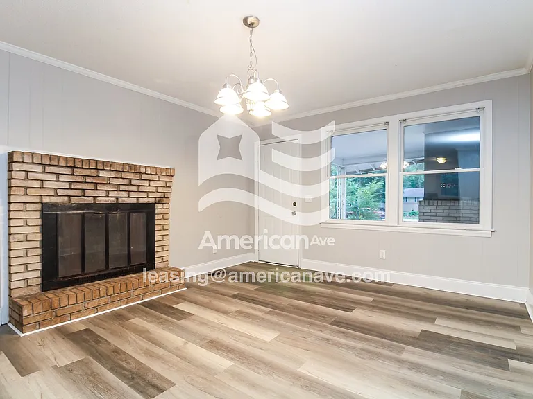 9552_006_dining_room_7.jpg