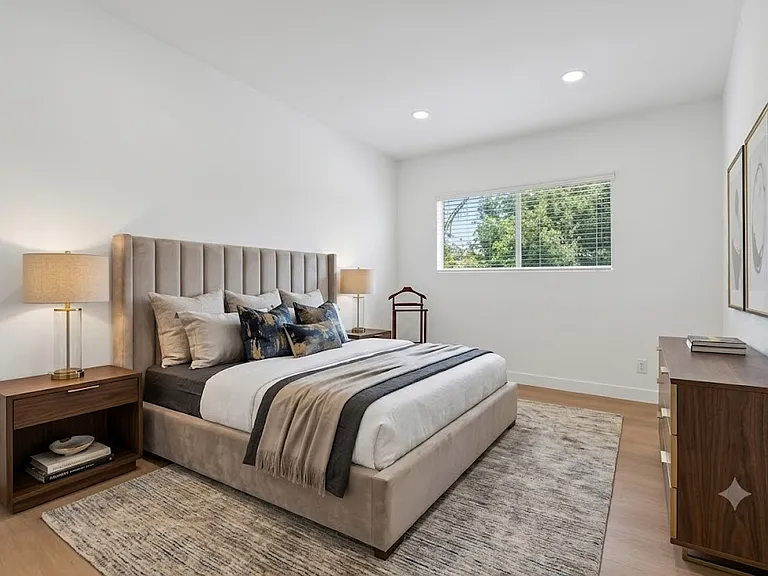 1441 S Bedford St #103 — Photo 11