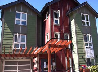 4047 8th Ave NE, Seattle, WA 98105