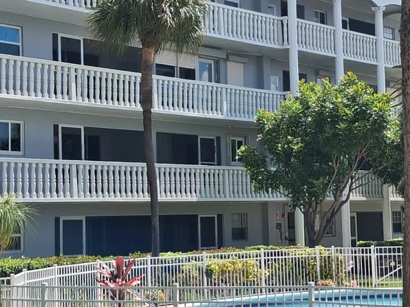 490 SE 19th Ave APT 107, Pompano Beach, FL 33060