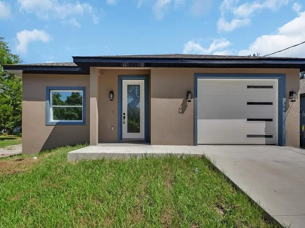 558 Wallace St, Daytona Beach, FL 32114