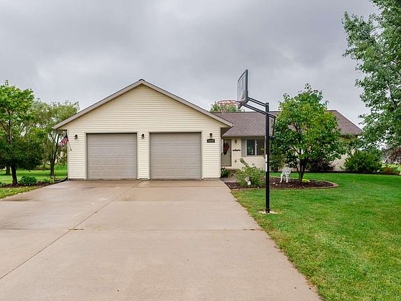 2nd image of 5650 Wildflower St