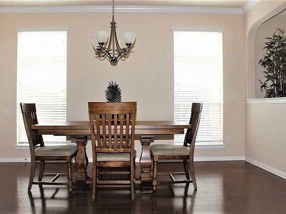 4th image of 2621 Bretton Wood Dr