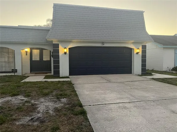3409 Springfield Dr, Holiday, FL 34691